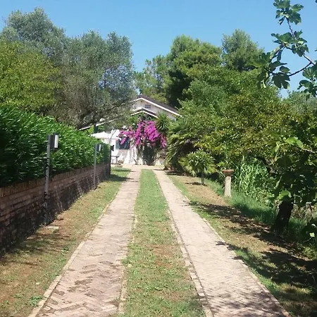 Ananda House * Moscufo